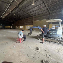 Kho bãi 2000m2 trạn điện 450kva