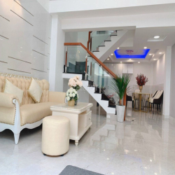 Cho thuê nhà HXH 1/3A Út Tịch P.4 Q.Tân Bình