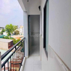 phong trọ Ban công ngay Lotte Gv