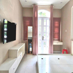 CHO THUÊ NHÀ NGUYÊN CĂN KIỀU ĐÀM Q7, 3PN 4WC 28 TRIỆU/ THÁNG