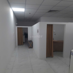 SANG NHƯỢNG MẶT BẰNG SPA – HADO CENTROSA Q10 (TẦNG TRỆT, SẴN SETUP)