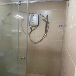 Offictel căn hộ Florita quận 7, ban công view  hồ bơi