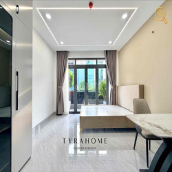 💥KHAI TRƯƠNG🏡CĂN HỘ 1PN BAN CÔNG, THANG MÁY GẦN NGÃ 4 HÀNG XANH🏡