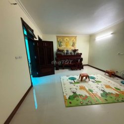 Nhà liền kề Trần Kim Xuyến - Yên Hòa. DT 80m x 5 tầng, mặt tiền 5m