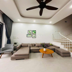 Nhà đẹp khu Nam Việt Á 3 PN hiện đại