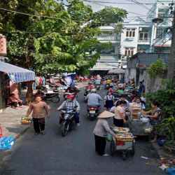 Cho Thuê Mặt bằng kinh doanh ngay chợ Việt Hưng