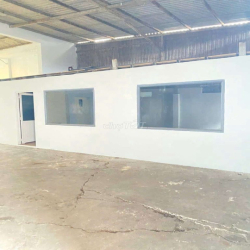 CHO THUÊ KHO MẶT TIỀN 10×33 - XUÂN THỚI THƯỢNG- H MON. 
GIÁ: 20 TRIỆU