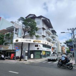 Cho thuê văn phòng 25 - 30m2 - 90m2 ở Khánh Hội Q4 giá từ 6,5tr/th