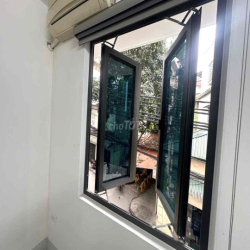 1 ngủ 1 khách 42m2 ở Nguyễn Ngọc Vũ-37 Nguyễn Thị Định nội thất đầy đủ
