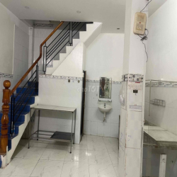 Cho thuê nhà trong hẻm -3 phòng ngủ