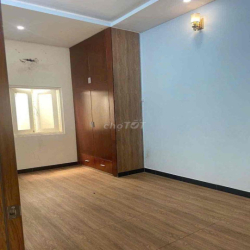 BIỆT THỰ MINI APĐ 09. TRỆT 2 LẦU 5PN 3WC. GARA XE HƠI