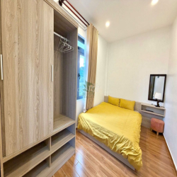 CHO THUÊ CĂN HỘ SÂN VƯỜN 2 PHÒNG NGỦ GIÁ 7,5 TRIỆU/THÁNG BAO ĐIỆN NƯỚC