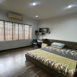 Biệt thự liền kề 8x17m full nội thất giá 28tr/ tháng LH Hương