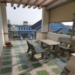 Nhà nguyên căn 2 lầu 7.5x17m, mặt tiền đường nhựa KDC xã Bà Điểm