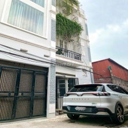 chính chủ cho thuê nhà 4Tang Quang Tiến, gần Vinsmart city