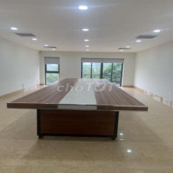 Nhà LK Ngõ 106 Hoàng Quốc Việt - 70m2 x 5 Tầng, Thang Máy, Giá 37tr/t