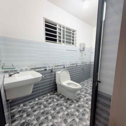 Phòng Full Nội Thất Gần Chợ Phạm Thế Hiểm