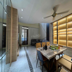 SIÊU PHẨM TRỞ LẠI – CĂN HỘ DỊCH VỤ 3 TẦNG RIÊNG BIỆT CÓ THANG MÁY