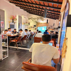 Sang gấp quán cafe sân vườn Đầu tư 1,2 tỷ giảm còn 450 triệu