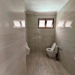 ➢VILLA Khu Sân Bay  Quận Tân Bình ➢ DT: 18x20   trệt , 1 lầu nhà mới ➢