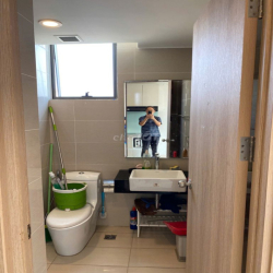 Cho thuê Officetel căn GÓC 36m2, sẵn Nội thất để ở hoặc làm Văn phòng