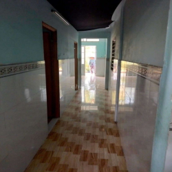 NHÀ CÓ SÂN VƯỜN 2 PHÒNG NGỦ GIÁ TỐT