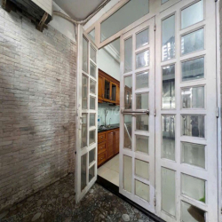 Nhà 1 Trệt 3 Lầu 4x23m 4 Phòng 4 wc Quốc Hương Khu Thảo Điền