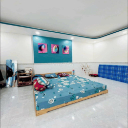 Biệt thư Hoàng Hoa Thám, Bình Thạnh 5NH9mx14, trệt lầu, sân rộng 60tr