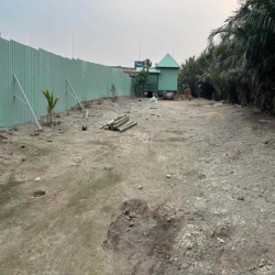 cho thuê đất mặt tiền đường trường lưu .p long trường tphcm ***