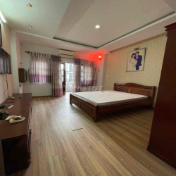 🏦 Nhà mới NC nup hẻm đường số 53 P14