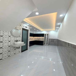 Hẻm 5m Thông TÔ HIỆU, 4 x 18m, 1 Lầu, 3 Phòng Ngủ, 2 WC