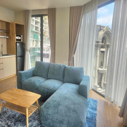 Cho thuê căn hộ 1PN ban công rộng Full NT gần VH Mall Q10