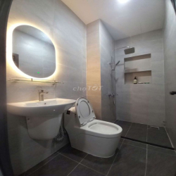 nhà cho thuê nguyên căn,full nội thất,mới hoàn toàn