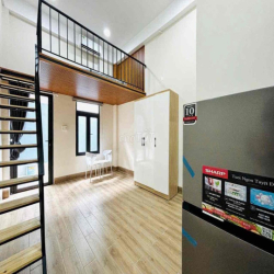 Thuê ngay phòng 30m2 có BAN CÔNG full nội thất tại đường Điện Biên Phủ