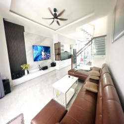 CHO THUÊ NHÀ MỚI ĐẸP GÓI 7 MỸ GIA ĐỐI DIỆN CÔNG VIÊN GIÁ 27TR/THÁNG