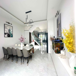 CHO THUÊ NHÀ MỚI ĐẸP GÓI 7 MỸ GIA ĐỐI DIỆN CÔNG VIÊN GIÁ 27TR/THÁNG