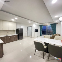 Cho thuê Q7 Boulevard - 2pn 2wc- 70m2 - căn góc, giá 13 triệu