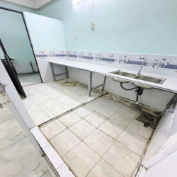 Nhà Thuê Mặt Tiền Tô Hiệu. Quận Tân Phú (3pn, 2wc) Dtsd 160m2