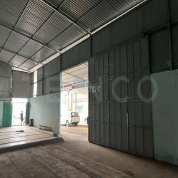Kho xưởng 170 m² có điện 3 pha, nhánh đường Quốc Lộ 1A, lộ Container
