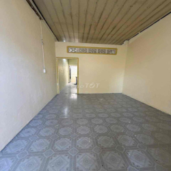 Cho thuê nhà nguyên căn hẻm xe tải thông Phan huy ích p 12 giá 7 tr