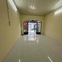 Cho thuê nhà nguyên căn hẻm xe tải thông Phan huy ích p 12 giá 7 tr