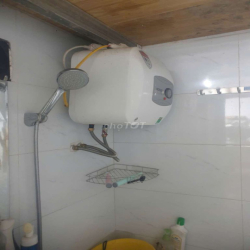 Cho thuê nhà trọ Full đồ, có gác xép, ở luôn