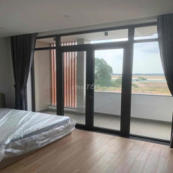 Cho Thuê Nhà Đường C12, Tân Bình ( THANG MÁY - CHO LÀM CHDV )