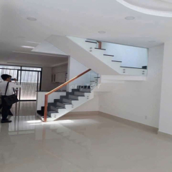 cho thuê nhà MỚI Đường ÂU CƠ 8,5X17M, 4 TẤM, 4PN, 5WC, giá 27 TRIỆU