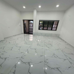 Cho thuê mặt bằng tầng trệt nhà có hầm Cityland Park Hill Gò Vấp