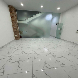 Cho thuê mặt bằng tầng trệt nhà có hầm Cityland Park Hill Gò Vấp