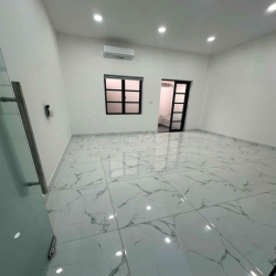 Cho thuê mặt bằng tầng trệt nhà có hầm Cityland Park Hill Gò Vấp