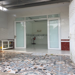 Thuê nhà mặt tiền mới xây đường Sư Vạn Hạnh, Rạch Giá