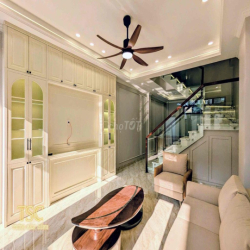 Nhà mặt ngõ Thiên Lôi - Lạch Tray đi bộ 10 bước ra mặt đường