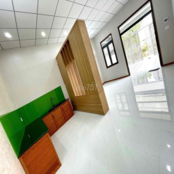 Cho Thuê Nhà Mới Xây Nguyễn Phúc Chu